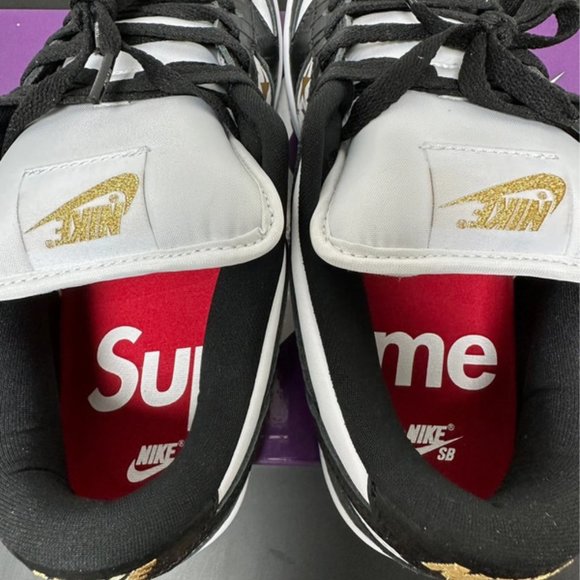 Nike Dunk Low SB Supreme main image 4